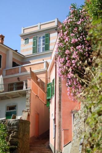 Locanda Tramonti La Spezia Exterior foto